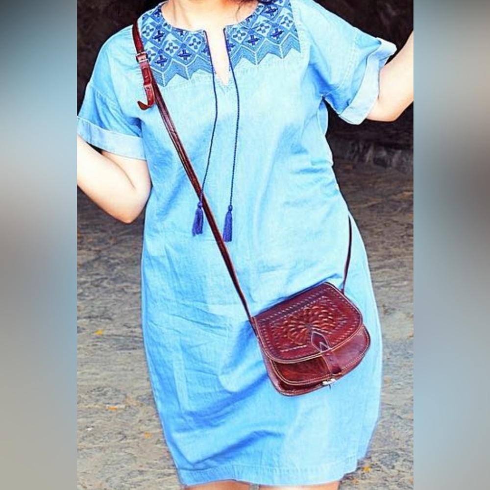 Old Navy Light Blue Embroidered Chambray Shift Dress
